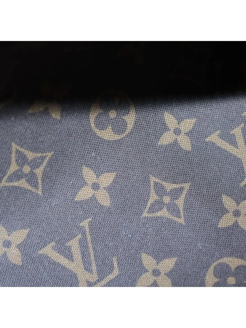 Louis Vuitton Keepall Bandouliere 25 Monogram Atlantic Blue Leather 2-Way Bag